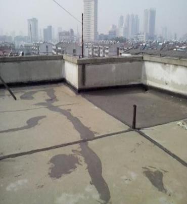 东乡漏水维修 楼顶漏水是什么原因，楼顶漏水维修方法是什么?