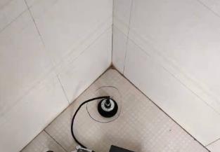 东乡卫生间漏水维修之 loft 夹层储藏室毗邻暗管渗水哪家好，推荐诚匠小爱修缮